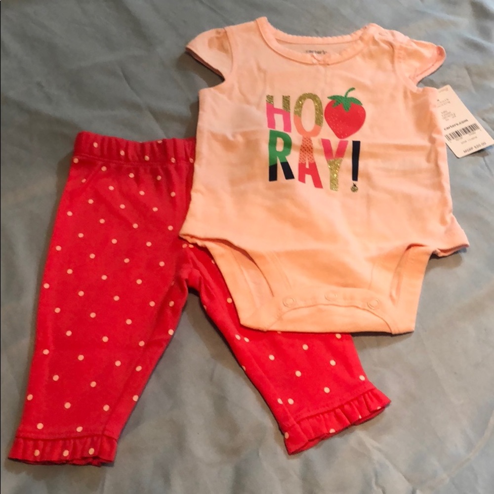 Carter’s 2 piece outfit